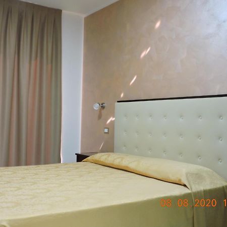 B&B Aquila Reale Portopalo Di Capo Passero 外观 照片