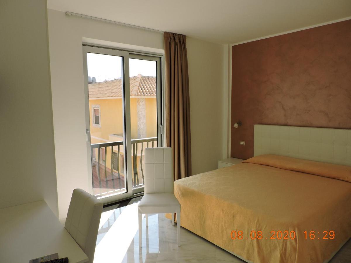 B&B Aquila Reale Portopalo Di Capo Passero 外观 照片