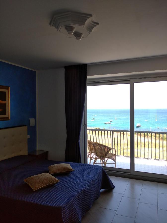 B&B Aquila Reale Portopalo Di Capo Passero 外观 照片